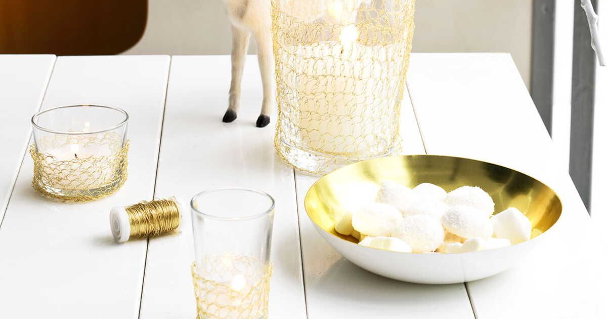 L'art des ornements en fil de laiton crocheté