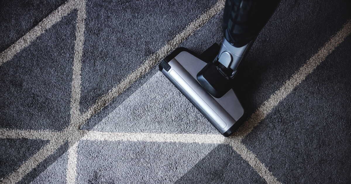 Astuces infaillibles pour des tapis éclatants de propreté