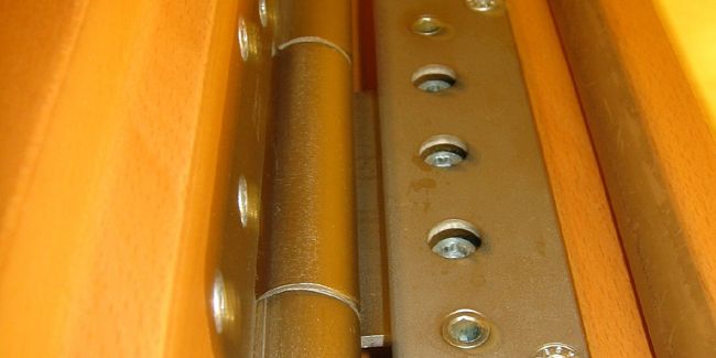 Les différents types de charnières de porte