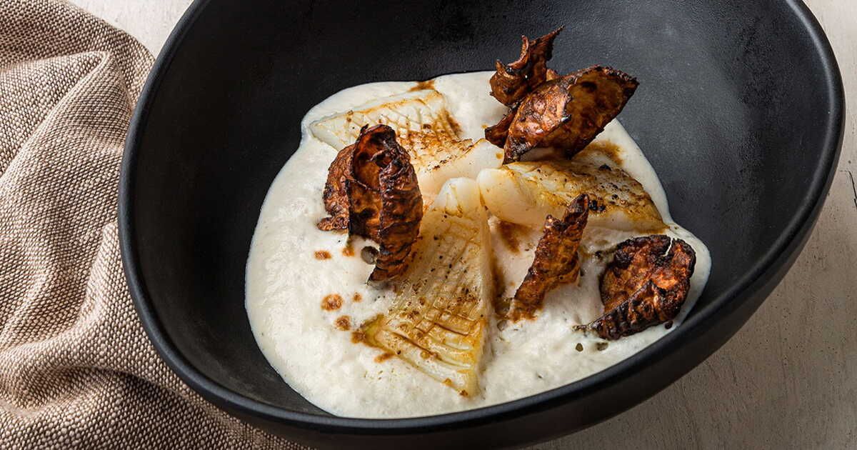 Une recette audacieuse : seiche et topinambour en harmonie avec le café