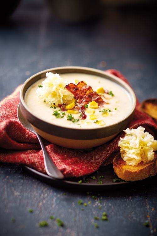 découvrez la douceur du chowder au lardon et à la tête de moine