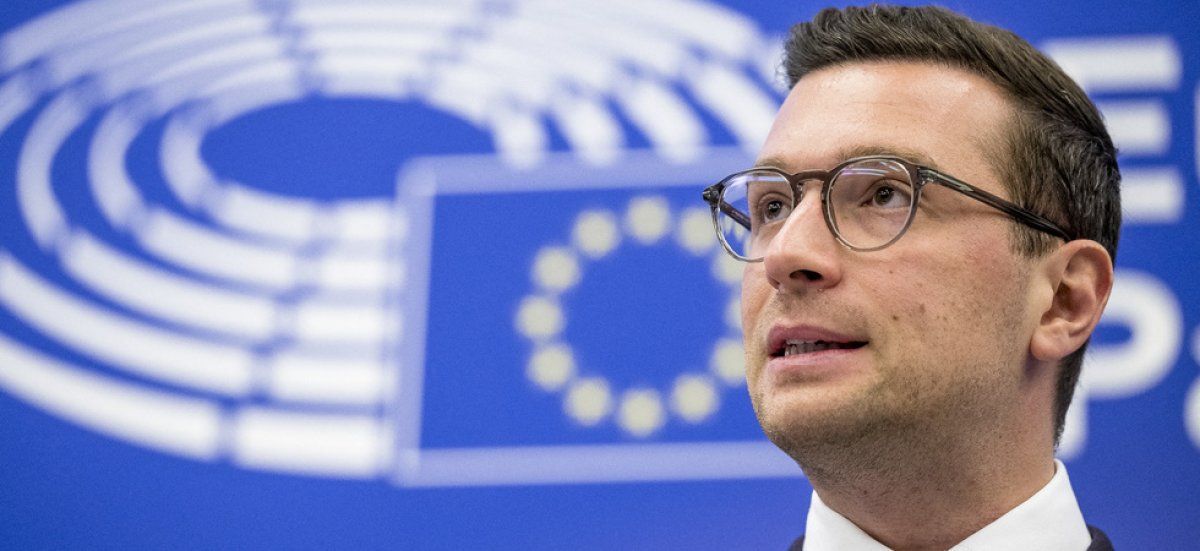 Jordan Bardella confronté à des allégations de détournement de fonds publics