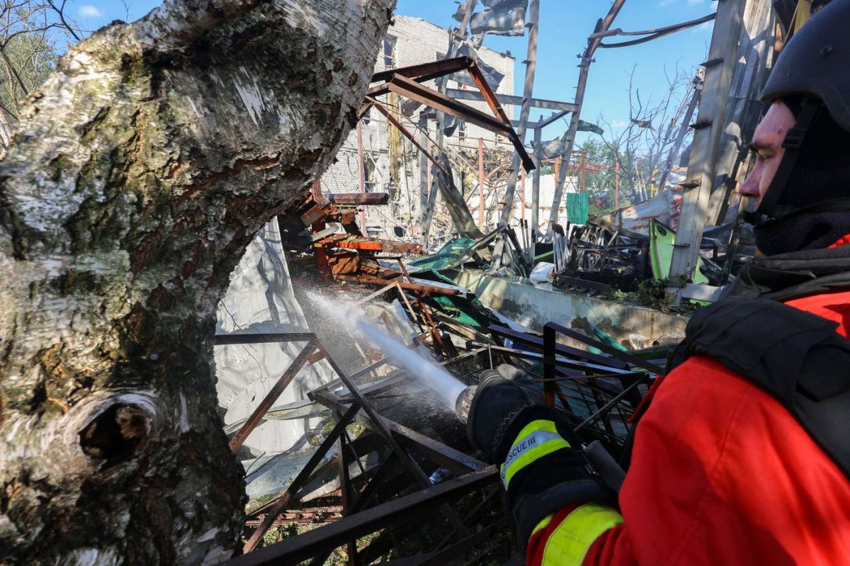 Des explosions dévastatrices à Kiev : un bilan tragique de neuf morts