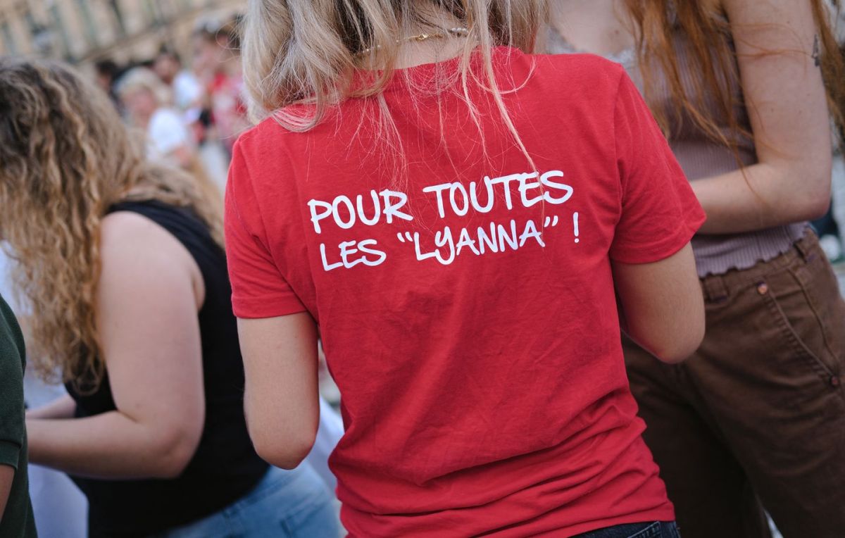 Mobilisation massive en France pour mettre fin aux violences sexuelles