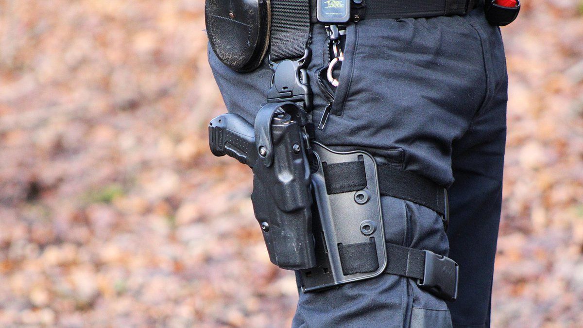 La polémique autour du nouveau statut des policiers face à l'usage d'armes