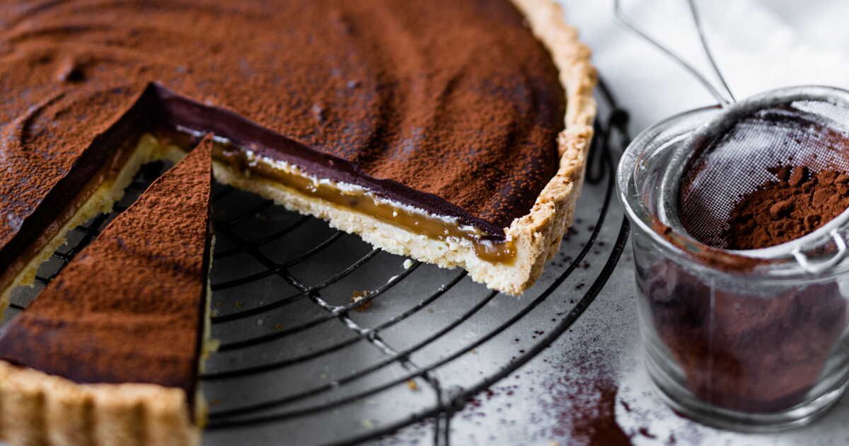L'irrésistible duo : tarte caramel et chocolat