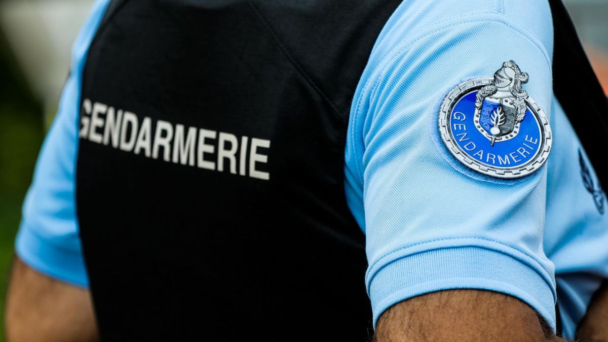Un fourgon communal de Saint-Ouen volé retrouvé incendié à La Chapelle-Vicomtesse